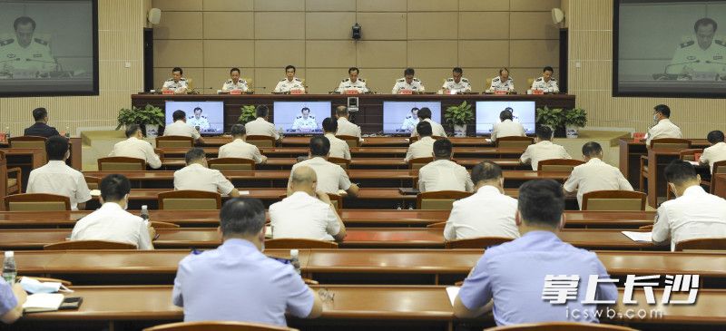 湖南省公安厅部署全省公安机关“两打两服”主题实践活动。均为湖南公安供图
